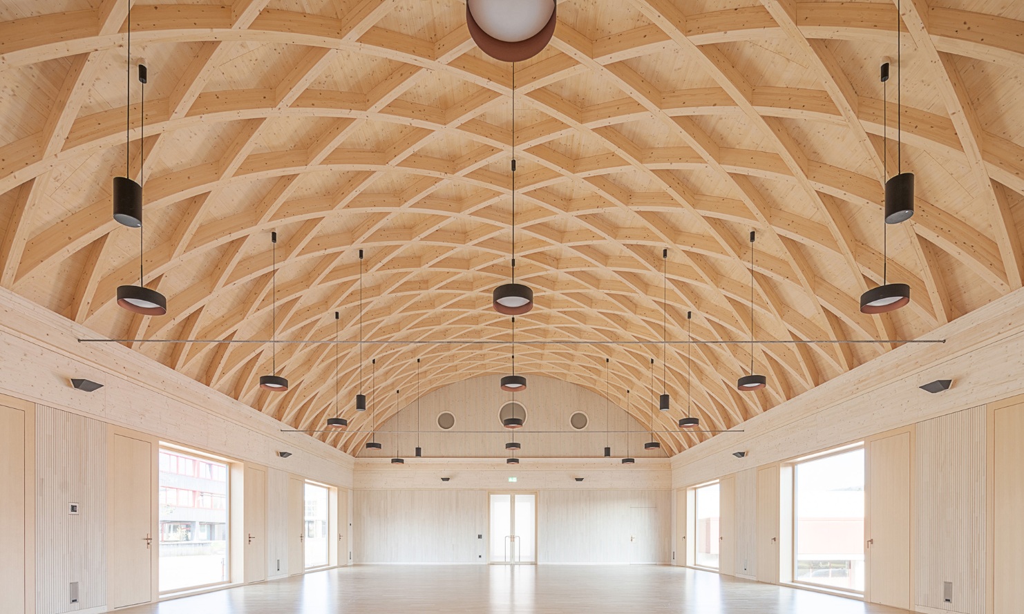 Panoramic photo of the cultural hall with focus on the ceiling