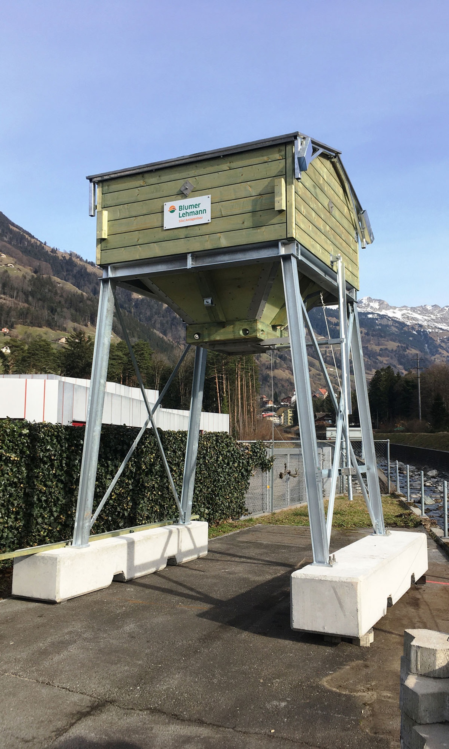 Small timber silo 5m3 in Altdorf