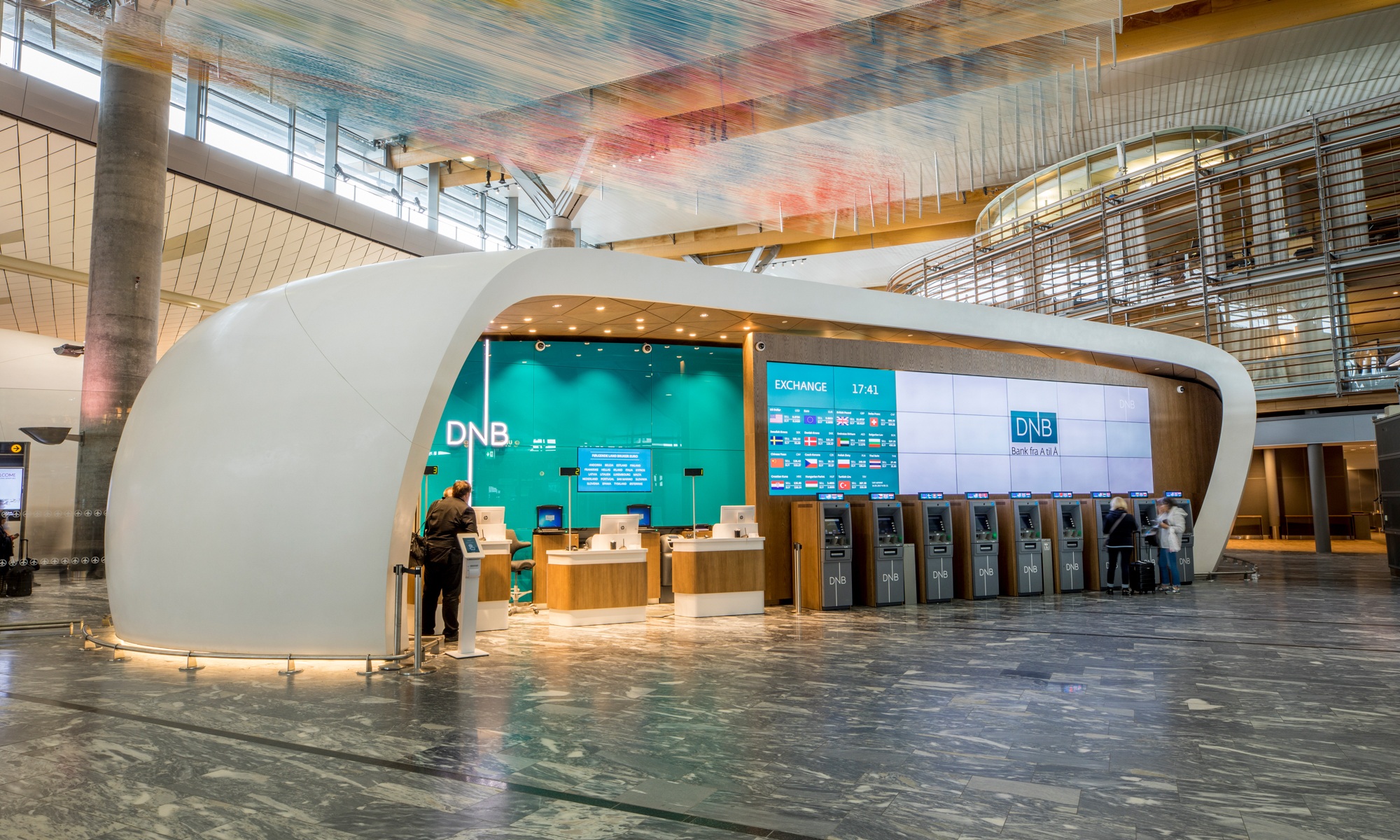 Guichet bancaire dans un pavillon de l’aéroport d’Oslo