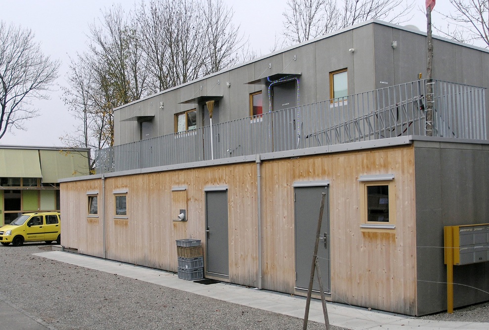 In total, the emergency housing project provides space for 50 persons.