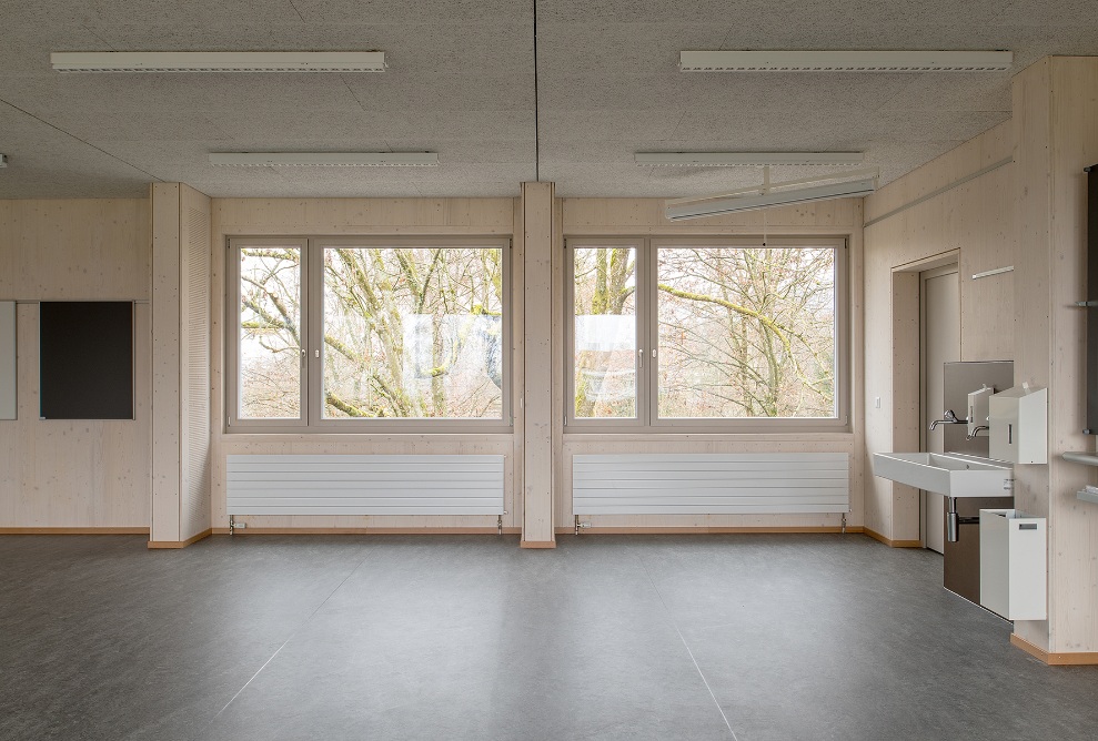 Classroom in the Falletsche temporary school building